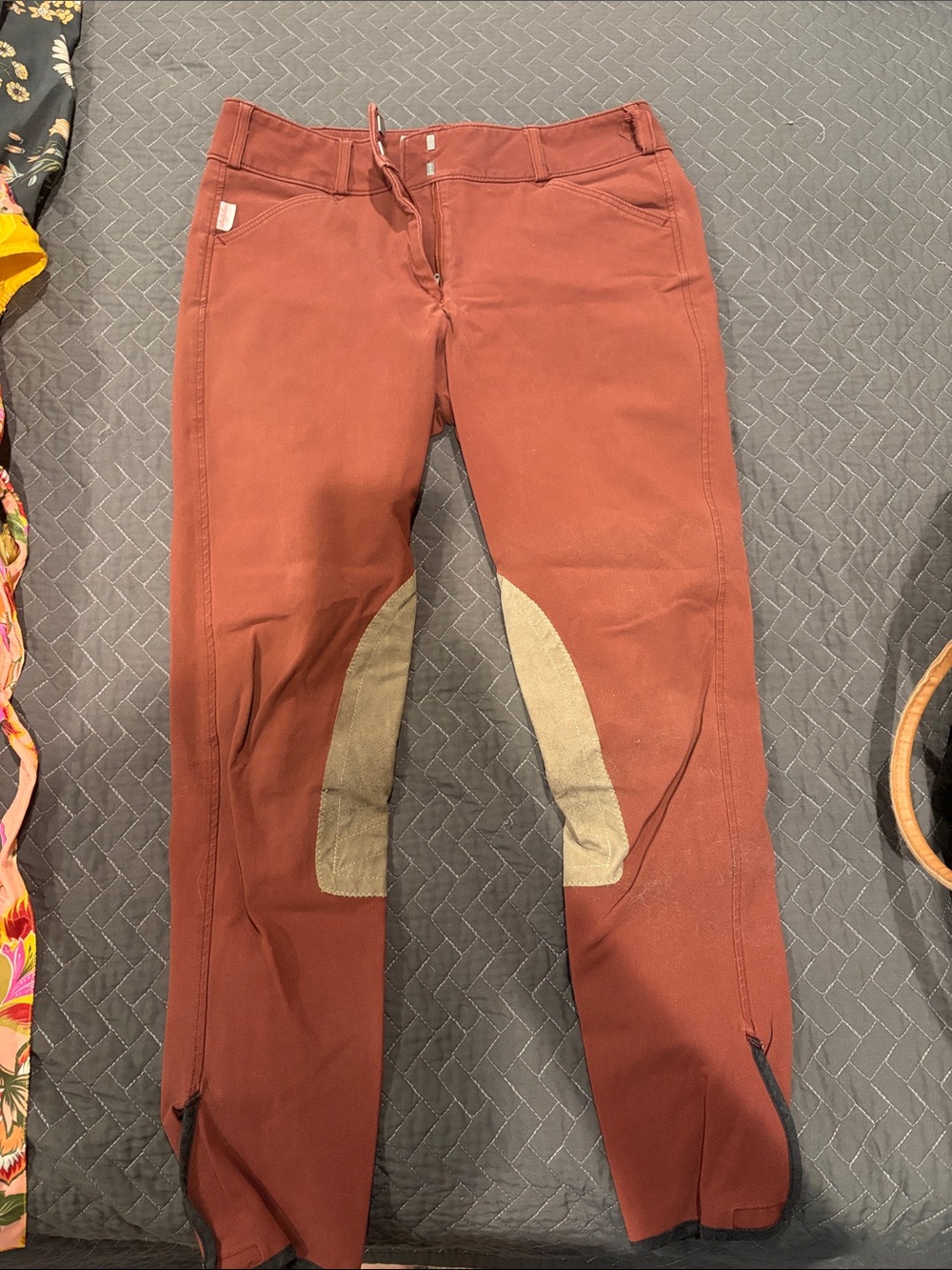 The Tailored Sportsman Redwood Breeches with Tan Knee Patches Style 1963 30R